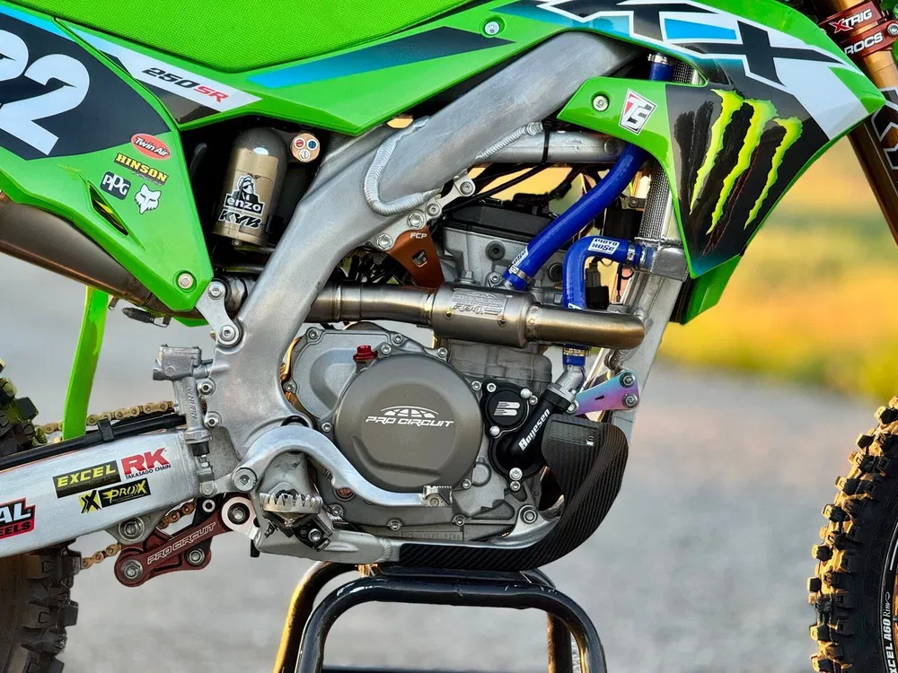 1769635270171088707_1920x2560 1769635270171088707_1920x2560